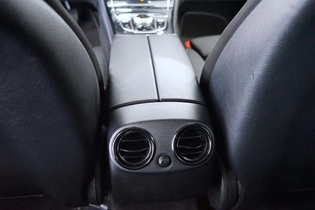 MERCEDES-BENZ GLC 220 42