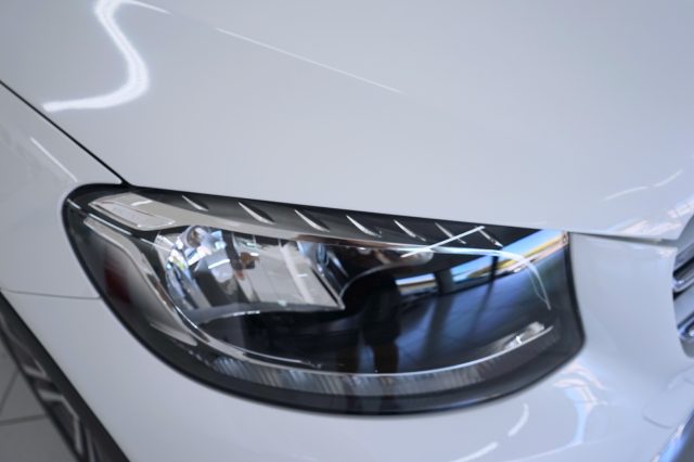 MERCEDES-BENZ GLC 220 23