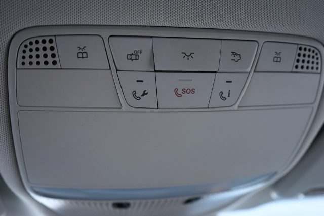 MERCEDES-BENZ GLC 220 52