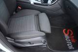 MERCEDES-BENZ GLC 220 33 thumb