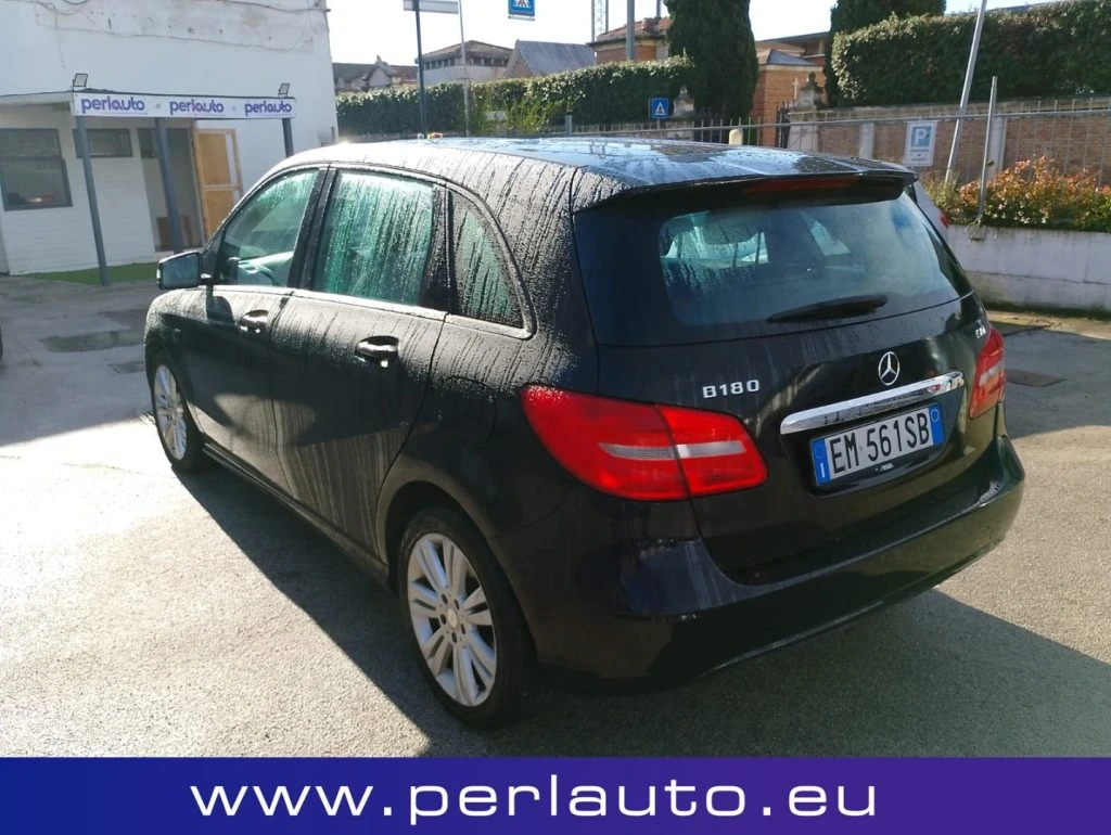 MERCEDES-BENZ B 180 CDI BlueEFFICIENCY Premium - 3