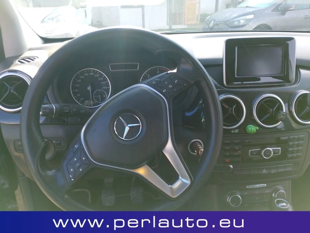 MERCEDES-BENZ B 180 CDI BlueEFFICIENCY Premium - 8