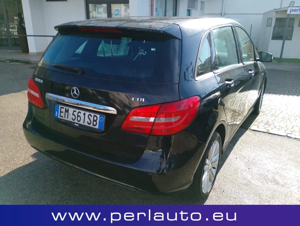 MERCEDES-BENZ B 180 CDI BlueEFFICIENCY Premium - 4
