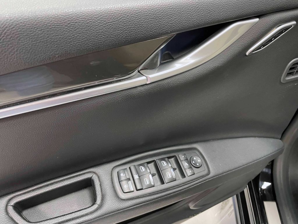 MASERATI Ghibli 3.0 V6 DS 275CV AUTO - 17