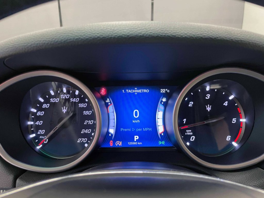 MASERATI Ghibli 3.0 V6 DS 275CV AUTO - 22