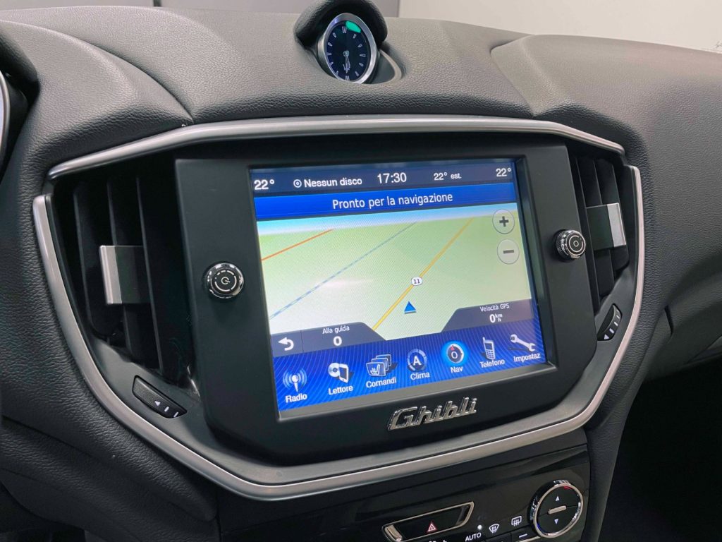 MASERATI Ghibli 3.0 V6 DS 275CV AUTO - 25