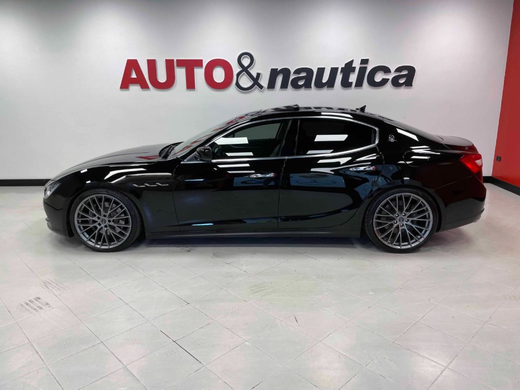 MASERATI Ghibli 3.0 V6 DS 275CV AUTO - 35