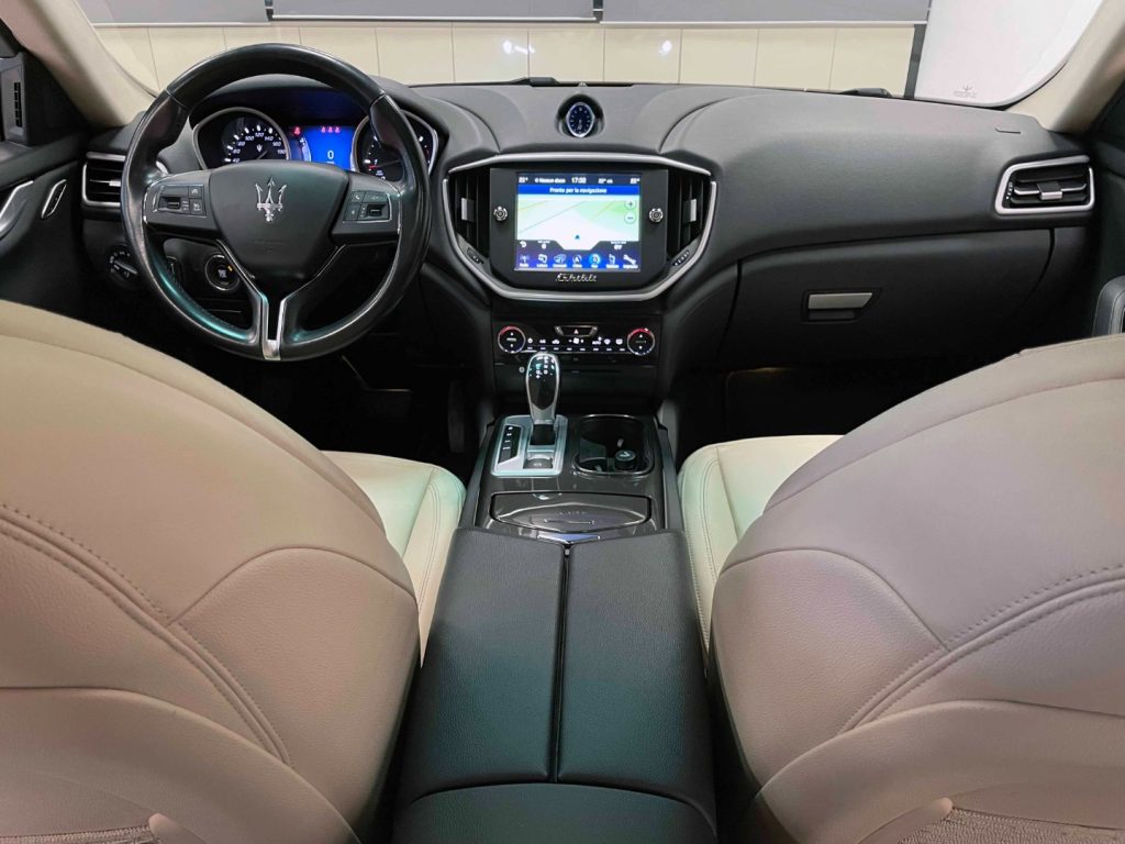 MASERATI Ghibli 3.0 V6 DS 275CV AUTO - 59