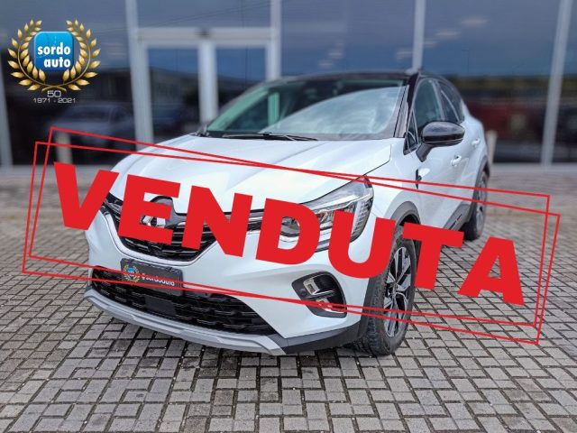 RENAULT Captur Bianco pastello