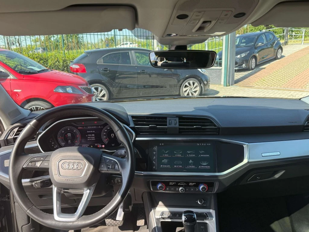 AUDI Q3 Coupésportbk 35 2.0 tdi S line 4x4 IVA ESPOSTA - 10
