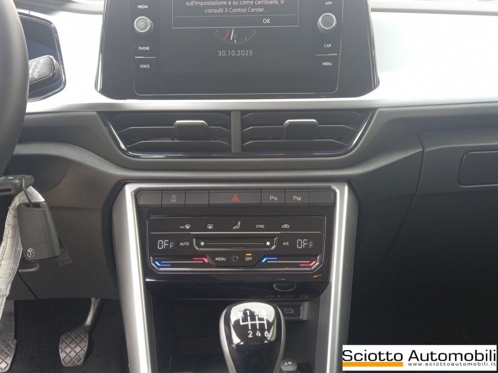 VOLKSWAGEN T-Roc 1.0 TSI Life - 15