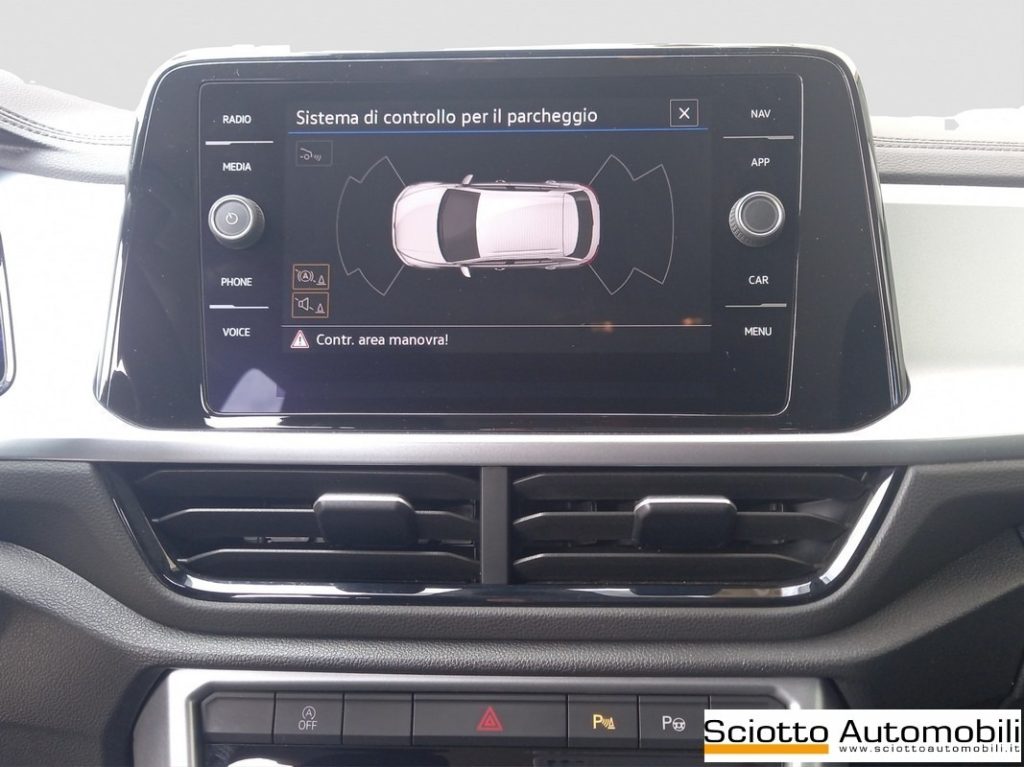 VOLKSWAGEN T-Roc 1.0 TSI Life - 16