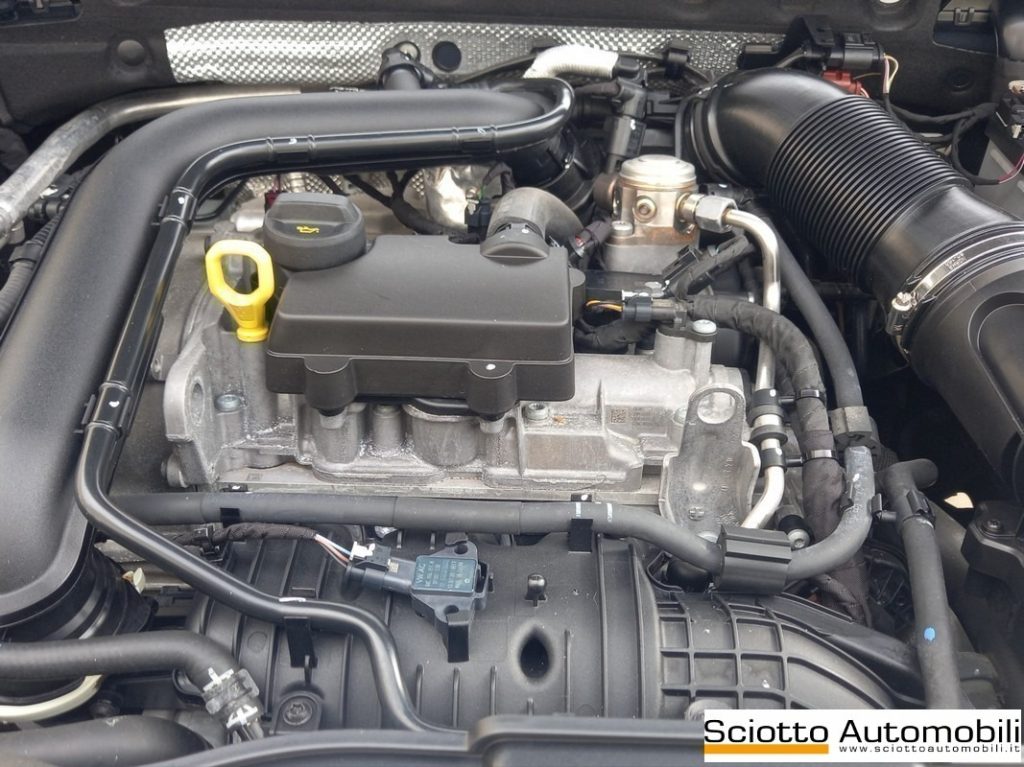 VOLKSWAGEN T-Roc 1.0 TSI Life - 18