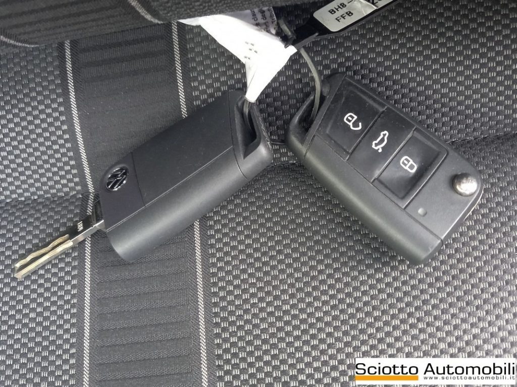 VOLKSWAGEN T-Roc 1.0 TSI Life - 20