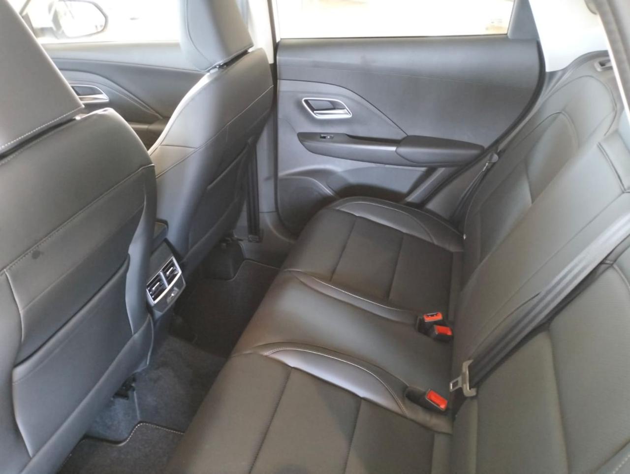 MG ZS Hybrid+ Luxury - 12