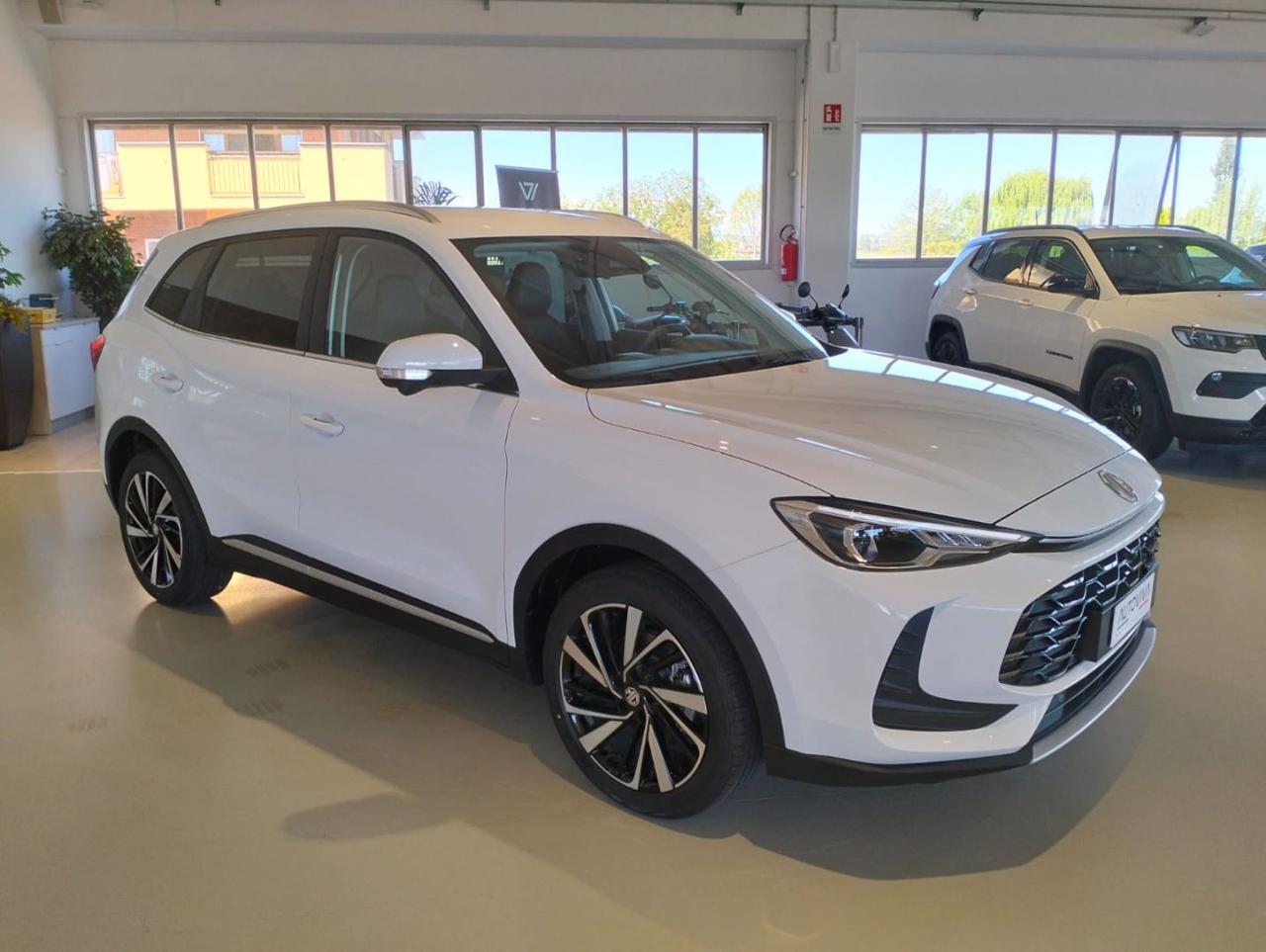 MG ZS Hybrid+ Luxury - 3