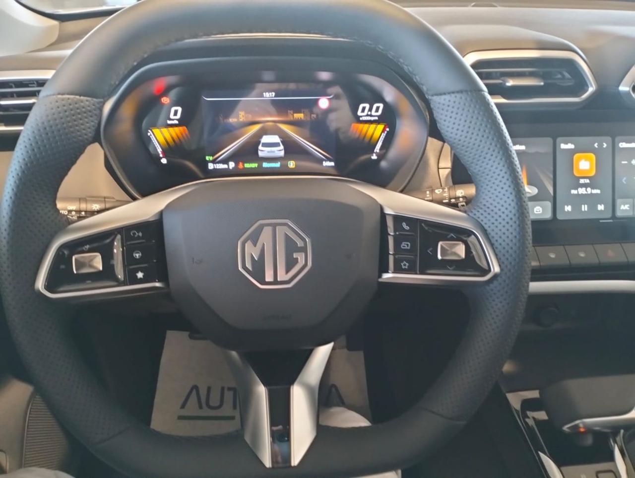 MG ZS Hybrid+ Luxury - 13