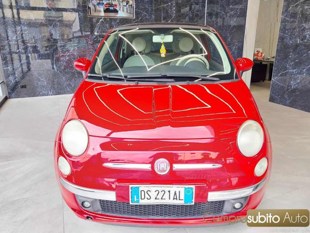 FIAT 500 Rosso pastello