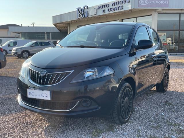 LANCIA Ypsilon Nero metallizzato