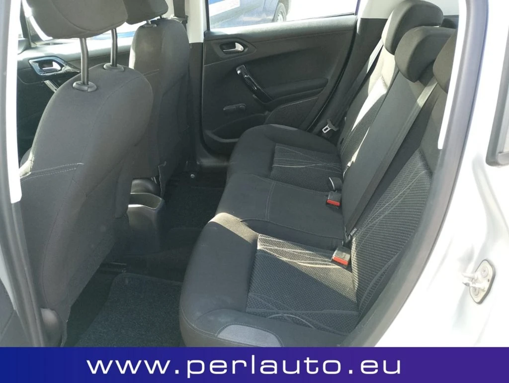 PEUGEOT 208 1.2 VTi 82 CV 5 porte Active - 6