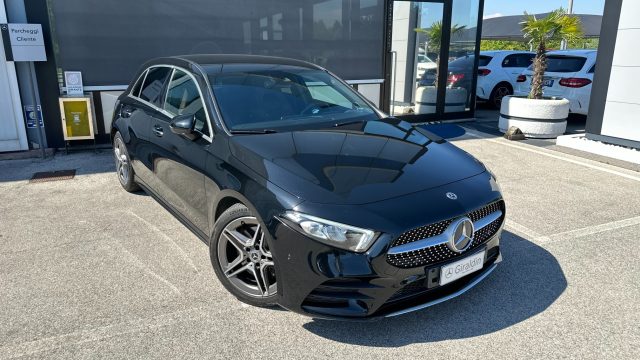 MERCEDES-BENZ A 220 Nero metallizzato