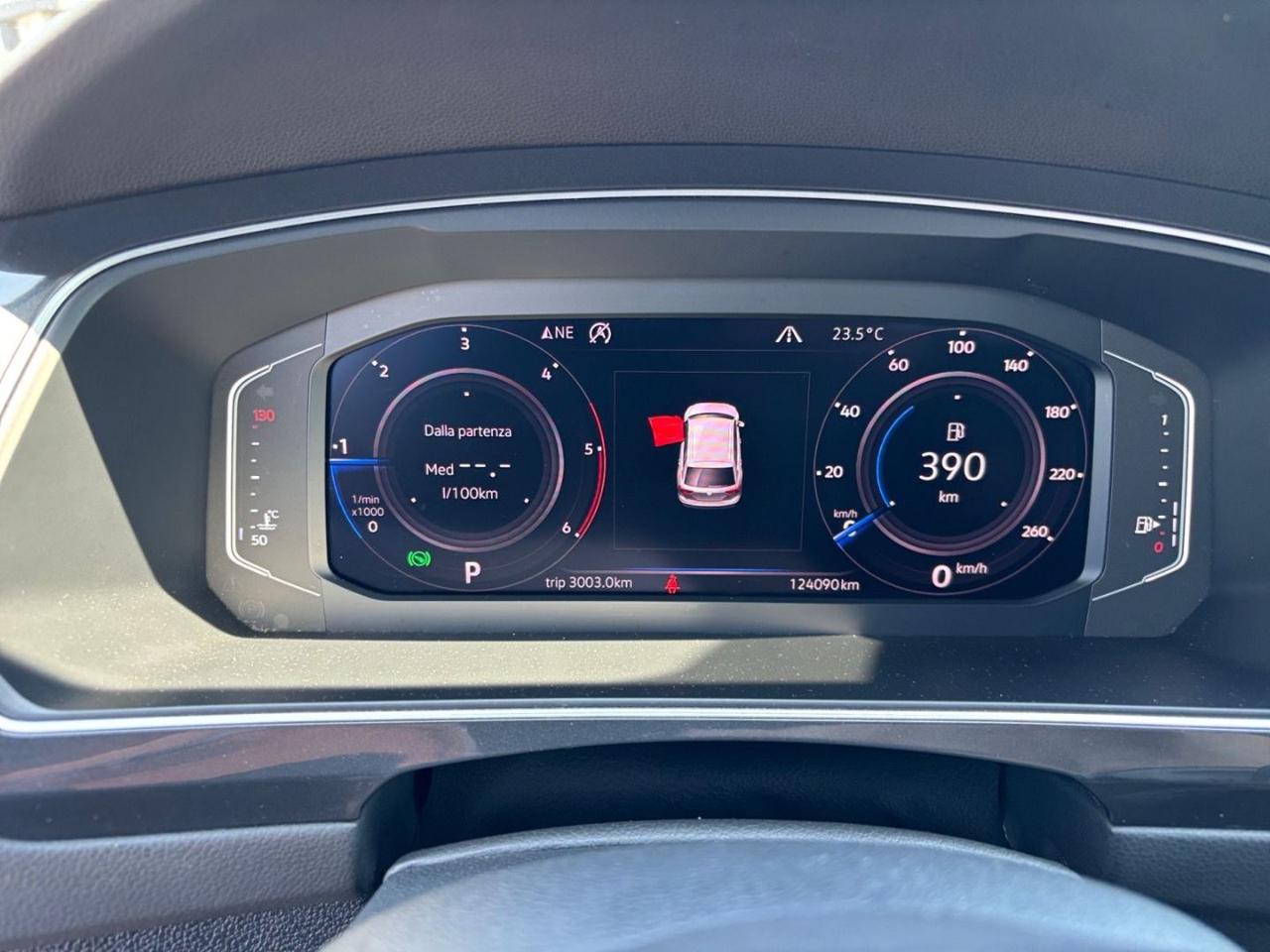 VOLKSWAGEN Tiguan 2.0 TDI SCR DSG 4MOTION Advanced BMT - 14