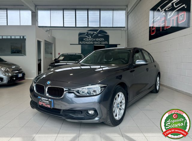 BMW 318 Grigio scuro metallizzato