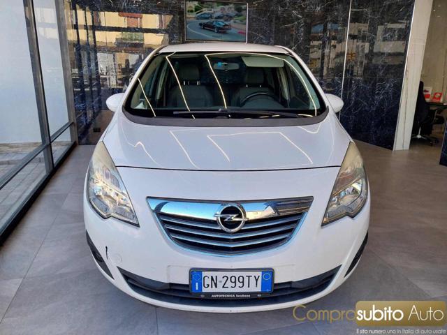 OPEL Meriva Bianco pastello