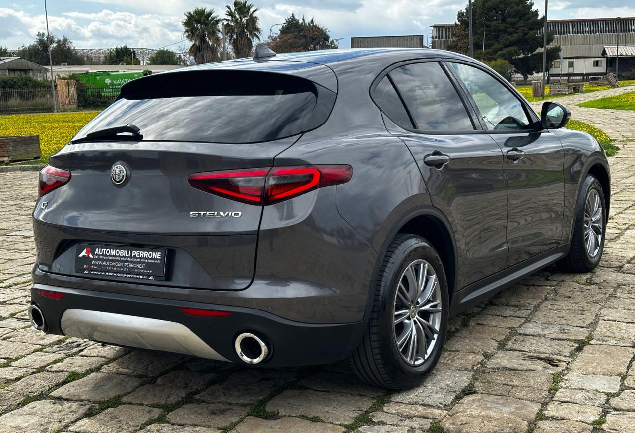 ALFA ROMEO Stelvio 2.2 TD 190cv AT8 Q4 (APP/LED/Navi/Retro) - 14