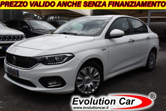 FIAT Tipo Bianco pastello
