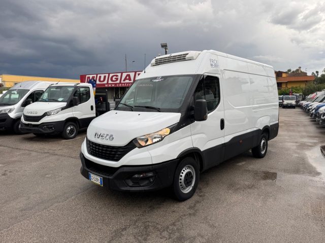 IVECO  Bianco pastello