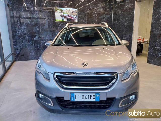 PEUGEOT 2008 Grigio scuro pastello