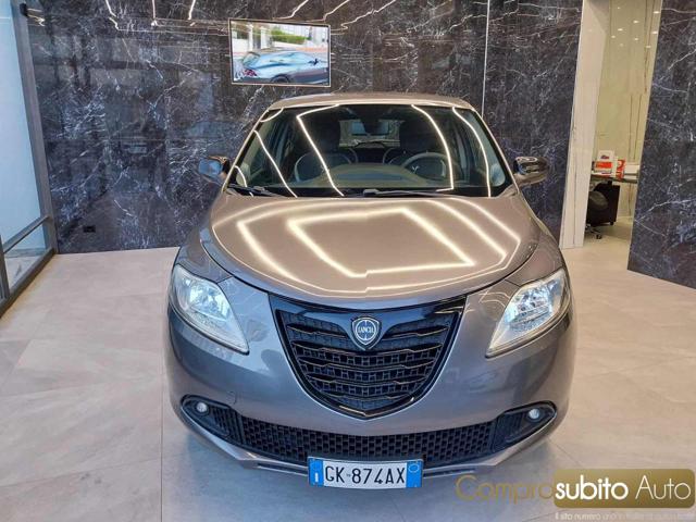 LANCIA Ypsilon Grigio scuro pastello