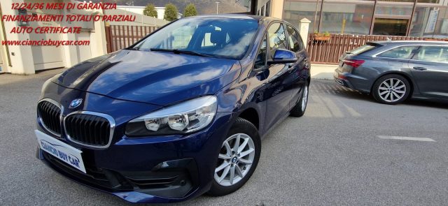 BMW 218 Blu metallizzato