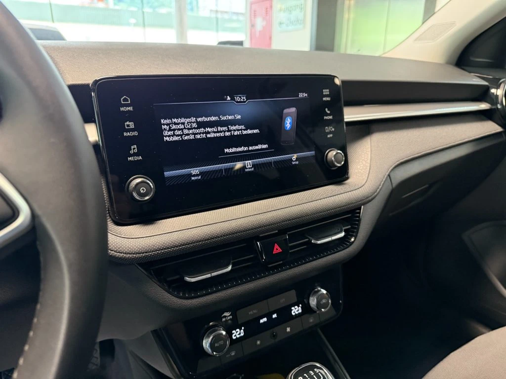 SKODA Fabia 1.0 TSI Style Black Bluetooth DAB+ Smart Link - 12