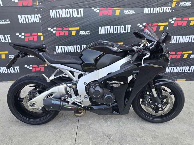 HONDA CBR 1000 RR Nero metallizzato