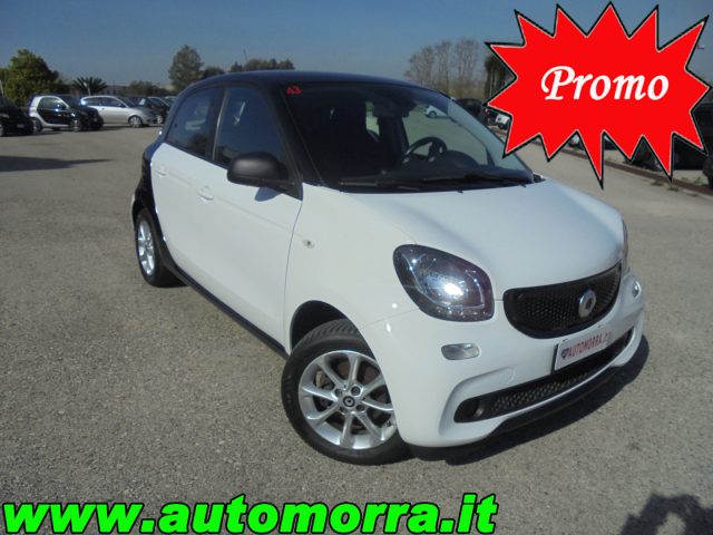 SMART ForFour Bianco pastello