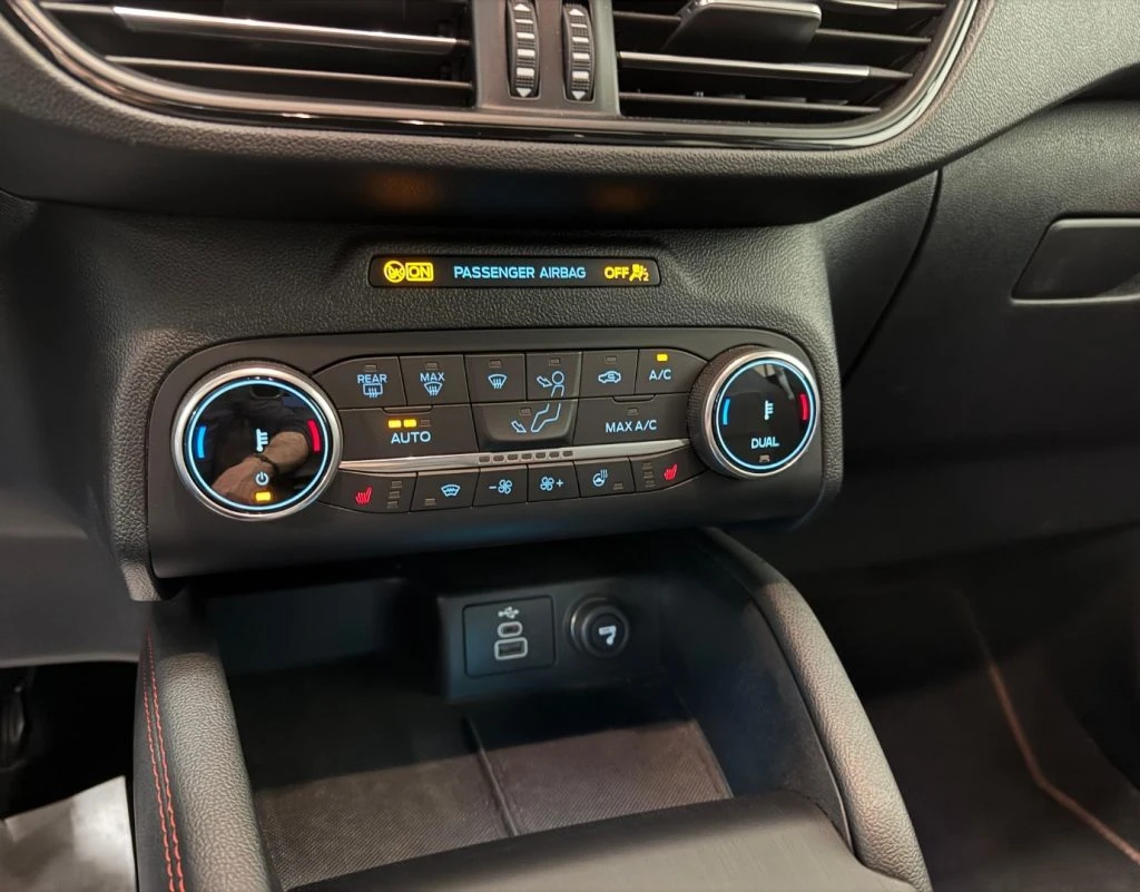 FORD Kuga 2.0 EcoBlue 120 CV aut. 2WD ST-Line - 13