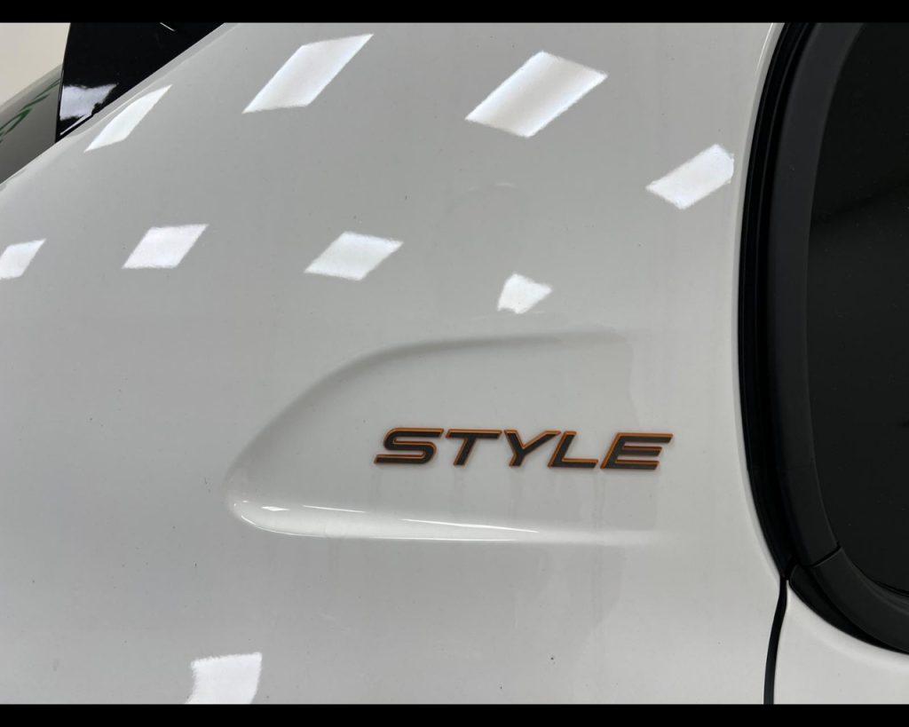 PEUGEOT 208 1.2 puretech Style s&s 100cv - 7