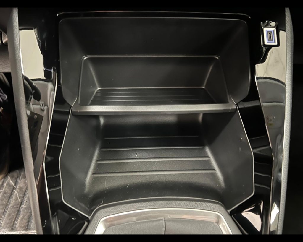 PEUGEOT 208 1.2 puretech Style s&s 100cv - 19