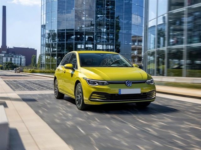 VOLKSWAGEN Golf Grigio pastello