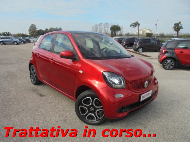 SMART ForFour Rosso metallizzato
