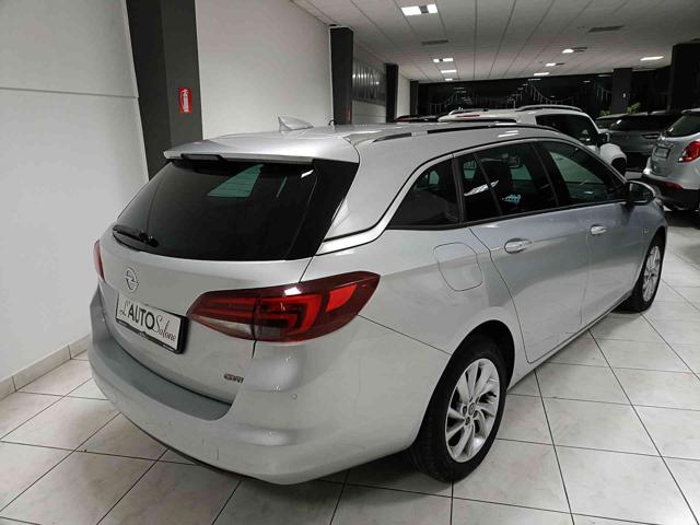 OPEL Astra Argento metallizzato