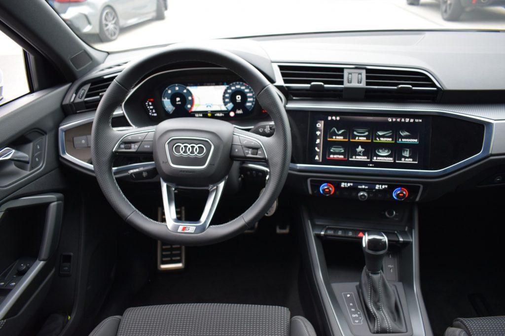 AUDI Q3 40 TDI S line QUATTRO da 439 euro al mese IVA ESPO - 13