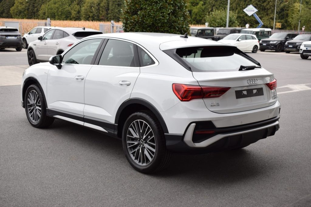 AUDI Q3 40 TDI S line QUATTRO da 439 euro al mese NETTO EX - 3