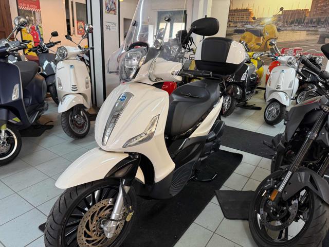 PIAGGIO Beverly 300 i.e. Bianco pastello