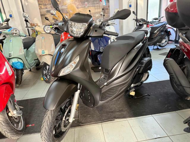 PIAGGIO Medley 200 S Nero perlato