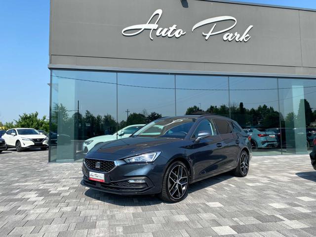 SEAT Leon Grigio scuro metallizzato