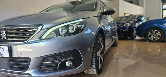 PEUGEOT 308 Grigio metallizzato