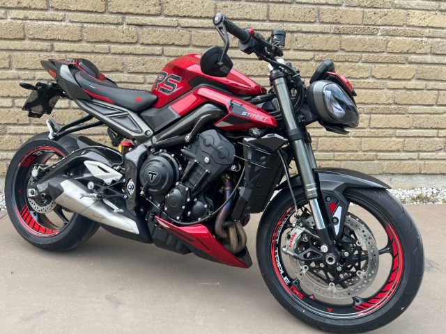 TRIUMPH Street Triple 765 Antracite pastello
